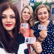 Ученик успешно сдавший экзамен в ГИБДД Автошколы Алекс, Ялта Ученик Автошколы Алекс, Ялта
