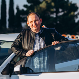 Фото: Преподаватель теории, инструктор категории «В» в Автошколе Алекс, Ялта Преподаватель теории, инструктор категории «В» Алексеев Георгий Михайлович